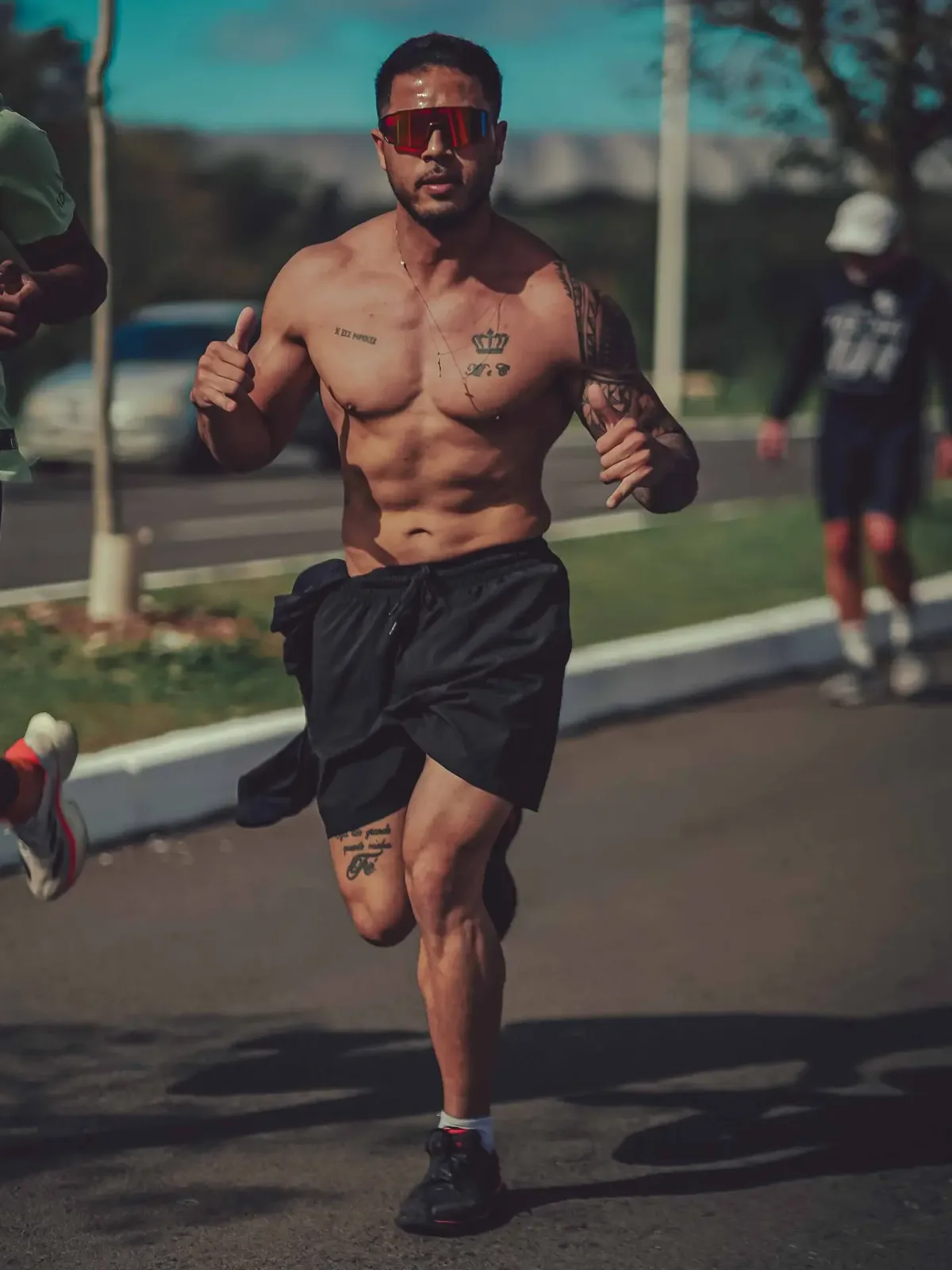Joe Alessandro, personal trainer, correndo em Capão da Canoa